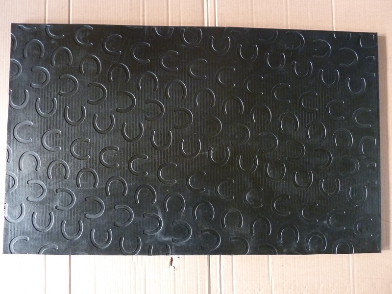 ��ĸ��C���������������